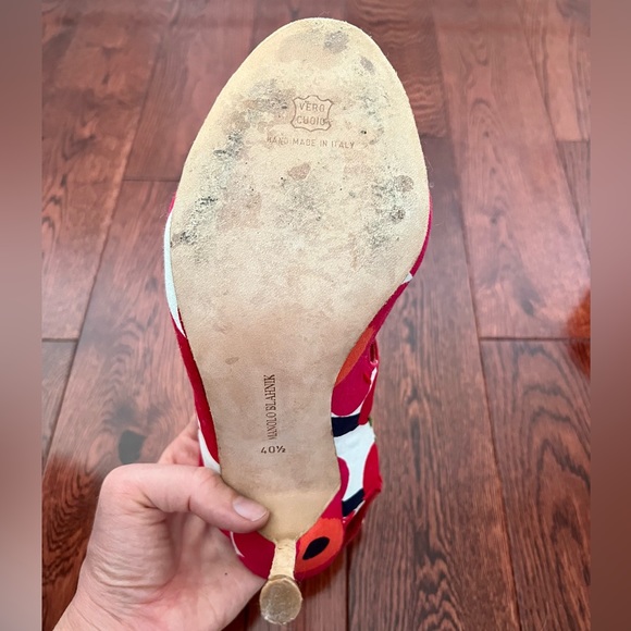 Manolo Blahnik Red Floral Canvas Strappy Heels - Picture 6 of 8